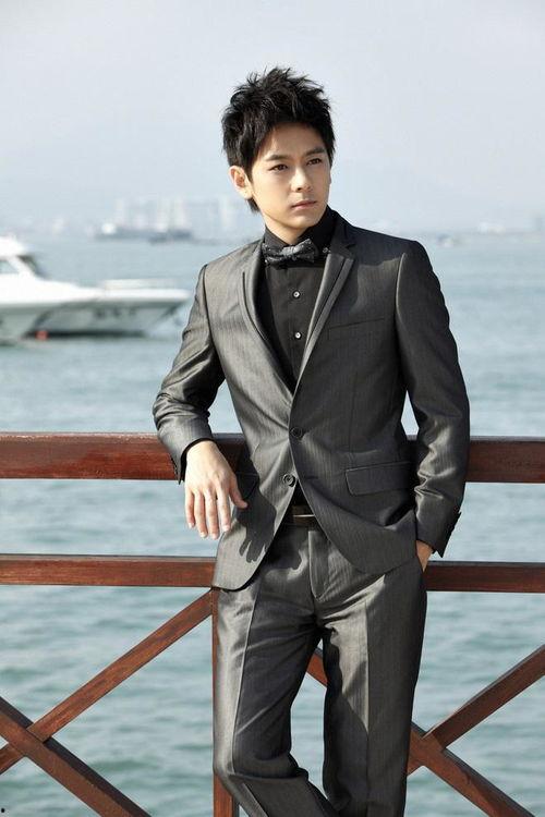 个子小的男明星,身高不是距离，星光熠熠依旧璀璨