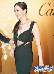 肚腩 女明星,揭秘女明星的曲线之美