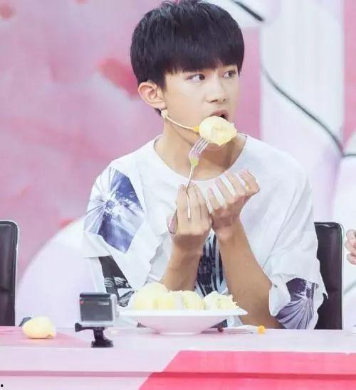 明星爱吃小零食测评,小食中的明星口味风云