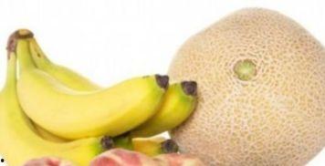 哈密瓜和香蕉能一起吃吗,哈密瓜与香蕉同食的兼容性探讨